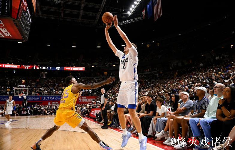 再砍30+！弗拉格已经19中10砍下32分5篮板6助攻1抢断2盖帽
