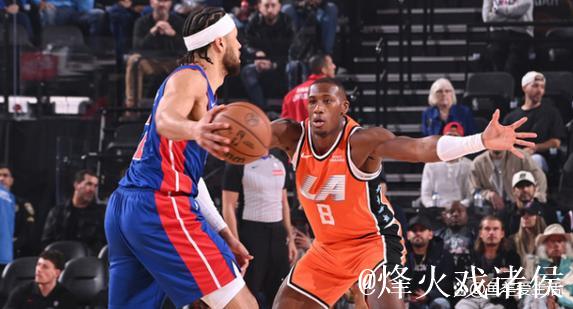 莱昂纳德55分追平队史纪录 快船力克活塞四连胜