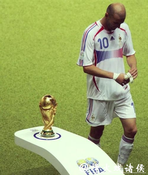 足球世界杯精彩瞬间回顾 足球世界杯精彩瞬间回顾